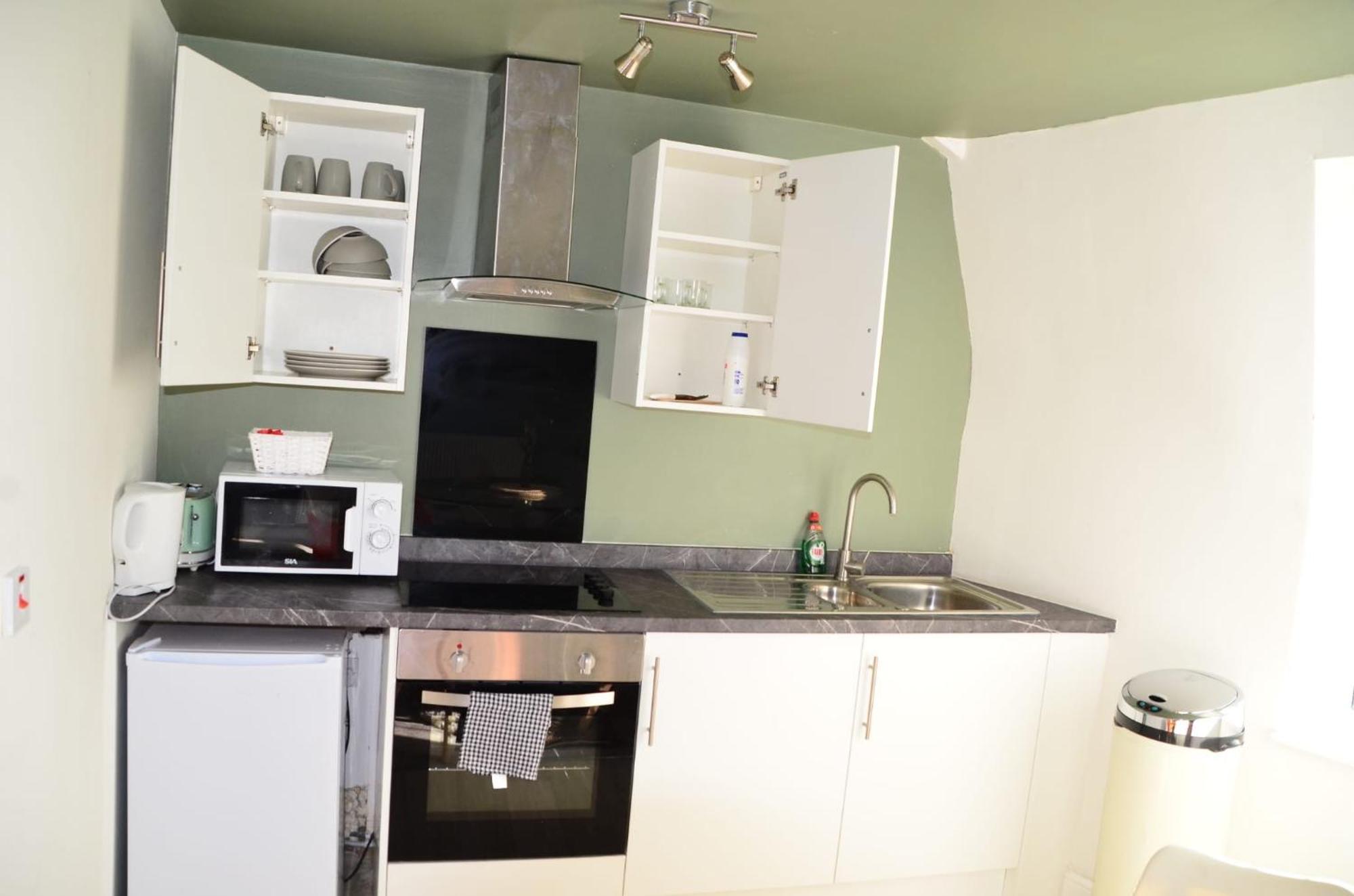 Blok 3 -Jacuzzi Suites, Apartment & Ensuite Rooms Blackpool Exterior photo